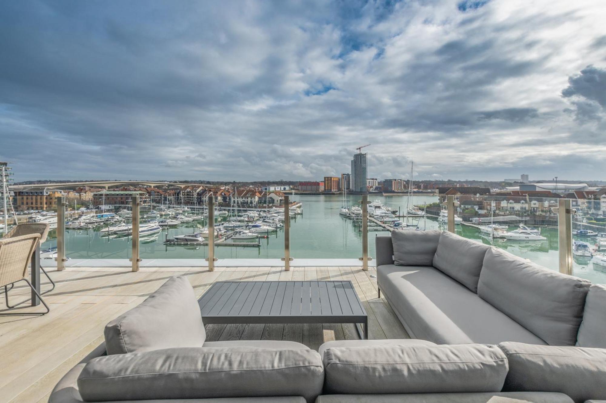 Harbour Hotel & Spa Southampton Rom bilde View from the rooftop